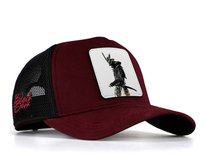 Gorra de camionero BlackBork color borgoña/negro y parche Samurai V1