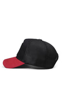 different wrong logolu krmz-siyah trucker sapka